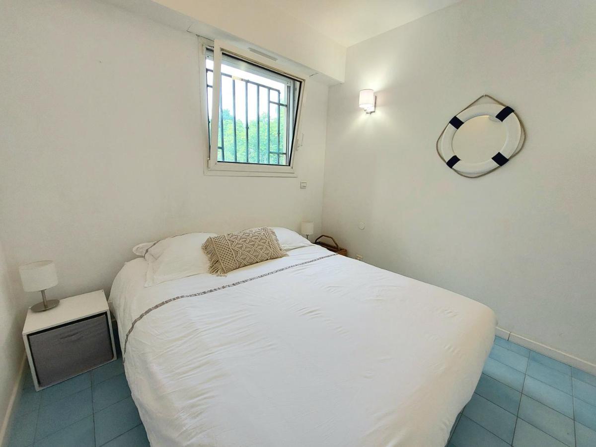 Plage La Salis 3 Chambres, Jardin - 3 Bedrooms Antibes Ngoại thất bức ảnh